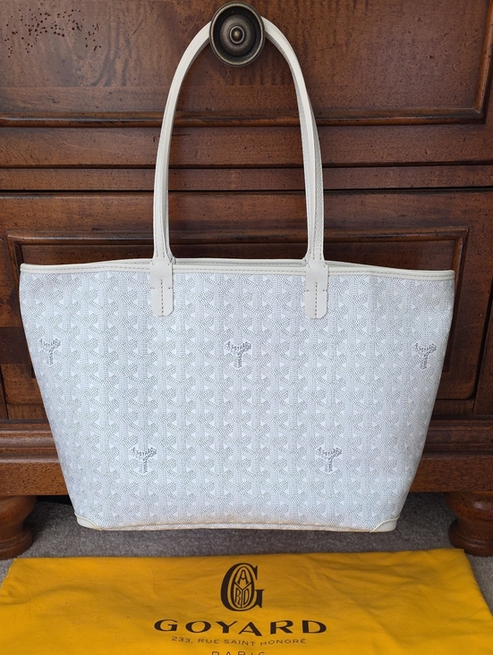 Goyard Handbags - New Goyard Artois White  Cream Tote Bag